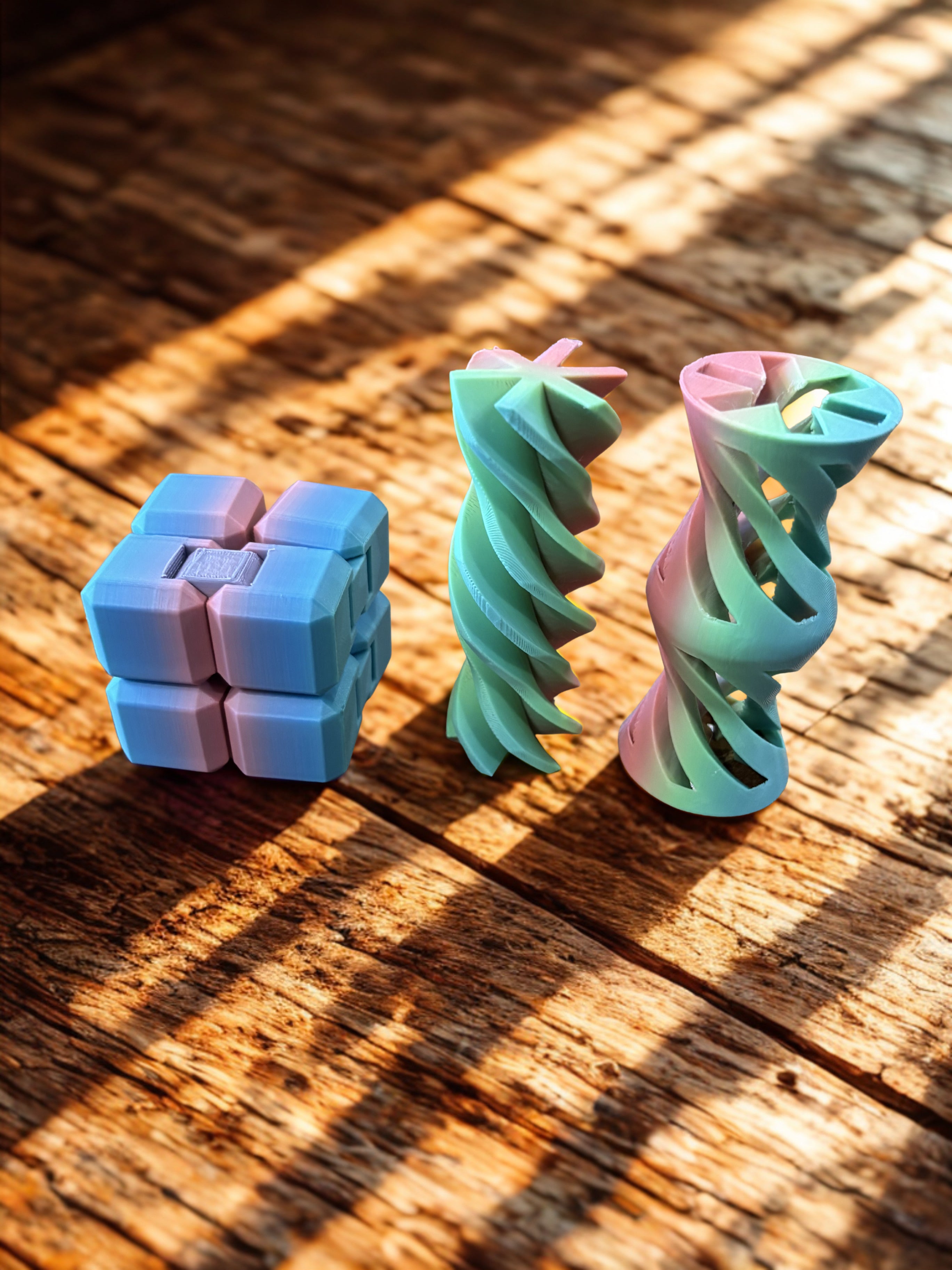 Kit Fluxo Contínuo – Cone + Cubo Infinito 3D