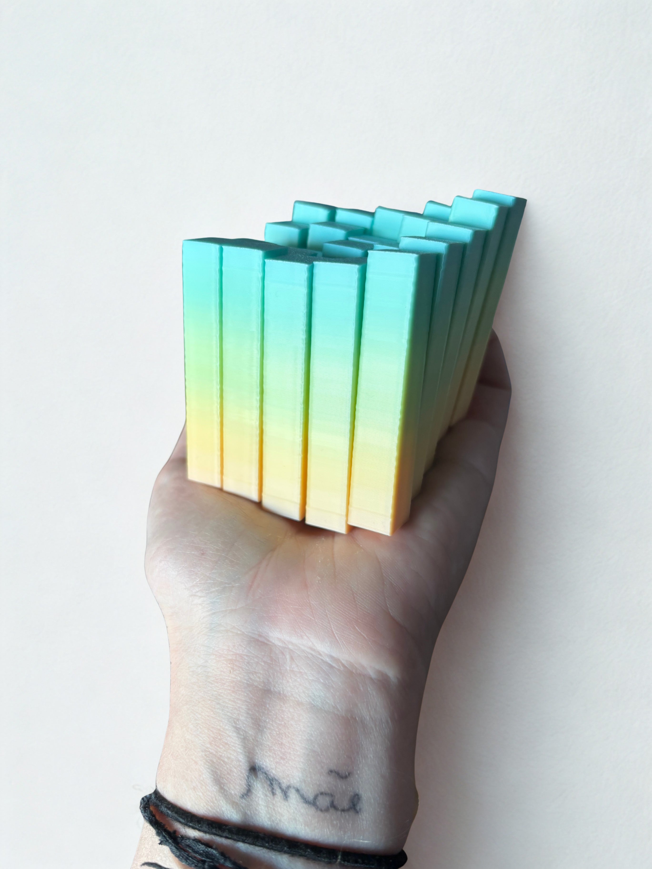 Cubo Pixel Articulado - Rainbow (tons amarelados)