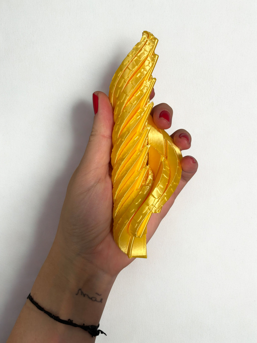 Ovo de Dragão Articulado - Amarelo Brilhante - Lemon 67, detalhe 2
