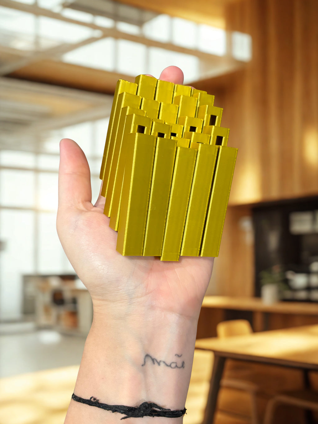 Cubo Pixel Articulado - Dourado - Lemon 67, detalhe 2
