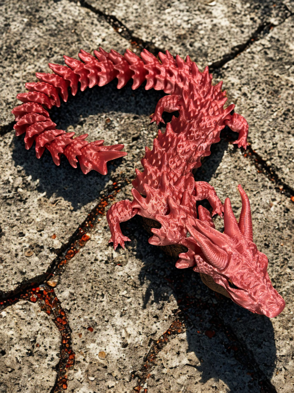 Dragão de Espinhos Articulado - Vermelho