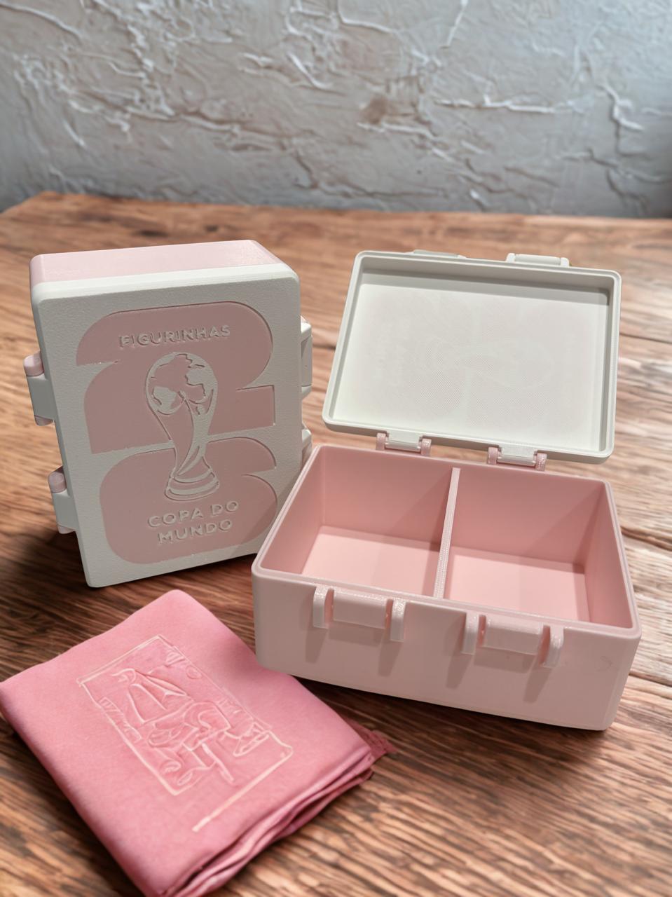 Caixa de figurinhas Rosa e Branco - Organizador 3D para Colecionadores