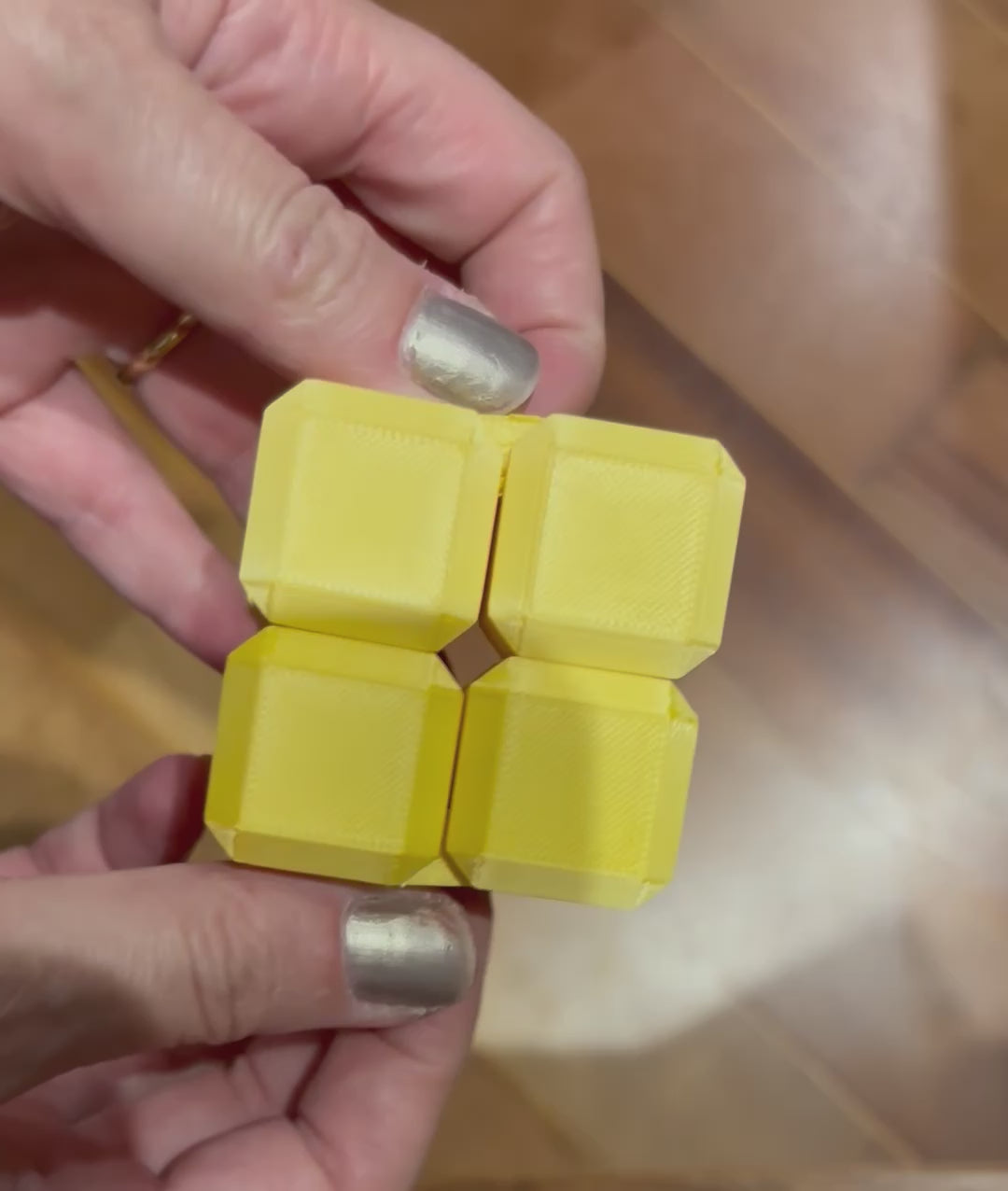Cubo Infinito Sensorial - Amarelo